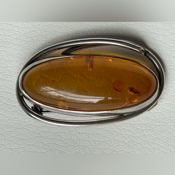 Authentic Baltic Amber and Silver Brooch and Pendant - Picture 4 of 7
